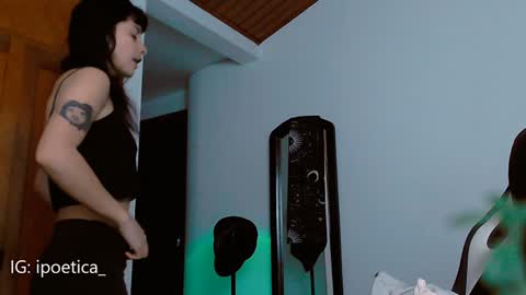 IG ipoetica  online show from 01/15/25, 12:04