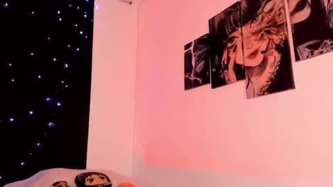 Snapshot of poison_willow chatting on 02/06/25, 09:49 Willow Hours 12pm to 630pm Colombian time FRIDAY AND SUNDAY FREE DAYS online show from 02/06/25, 09:49