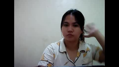 poisonousivy30 online show from 04/25/26, 10:40