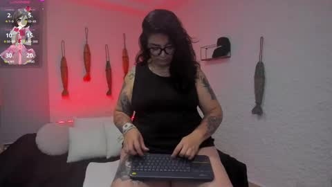 poisson_ivy_ online show from 01/17/25, 04:17