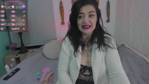 poisson_ivy_ online show from 01/24/25, 07:51