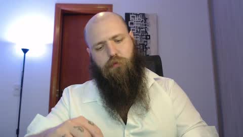 Bear online show from 02/24/25, 06:27