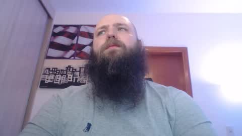 Bear online show from 09/13/25, 01:38