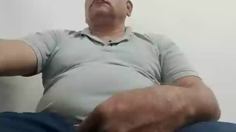 poli online show from 12/31/24, 05:33