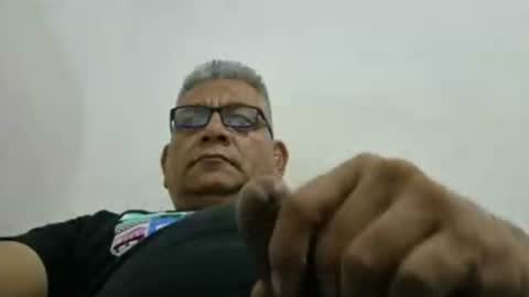 poli online show from 11/30/25, 12:53