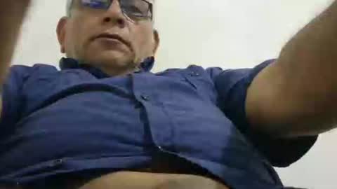 poli online show from 04/18/26, 07:18