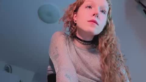 polina online show from 12/22/25, 10:18