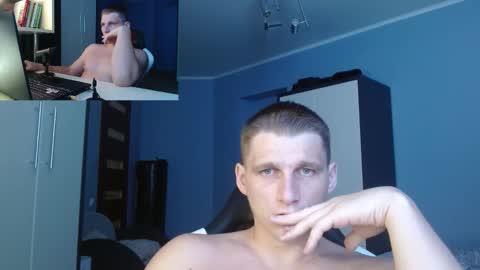 Poliglot online show from 09/17/25, 07:21