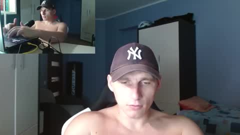 Poliglot online show from 10/17/25, 10:56