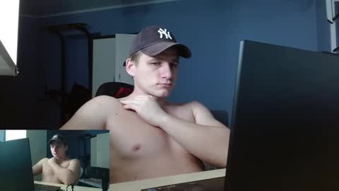 Poliglotjoe2 online show from 01/18/26, 08:56