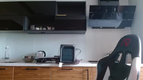 Poliglotjoe2 online show from 02/27/26, 11:54