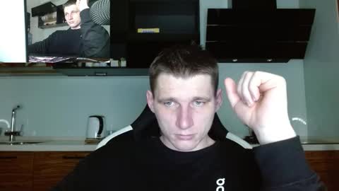 Poliglotjoe2 online show from 03/01/26, 04:25