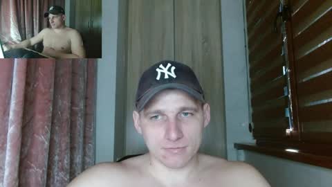 Poliglotjoe2 online show from 04/13/26, 03:06