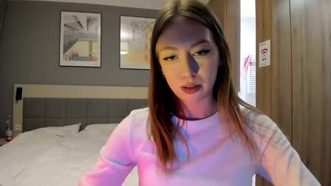 Polina online show from 01/25/25, 08:42
