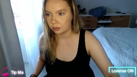 Snapshot of polinajones chatting on 05/15/26, 02:57 PolinaJones online show from 05/15/26, 02:57
