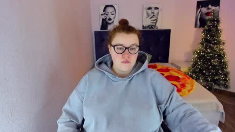 Polina online show from 12/29/24, 07:50