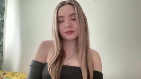 polishangel222 online show from 02/23/26, 09:28