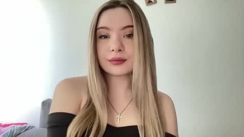 polishangel222 online show from 03/08/26, 10:41