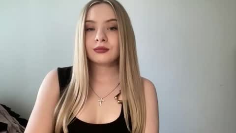 polishangel222 online show from 04/25/26, 02:25