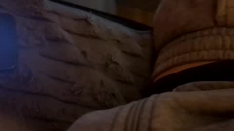 Snapshot of polishx42 chatting on 10/27/25, 01:09 polishx42 online show from 10/27/25, 01:09