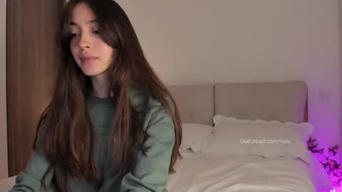 Polly online show from 10/10/25, 09:47