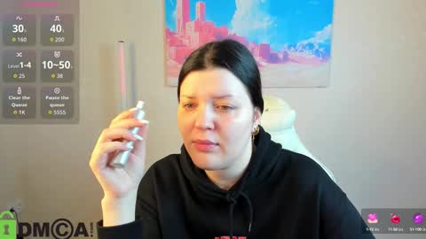 Polly online show from 09/19/25, 12:34