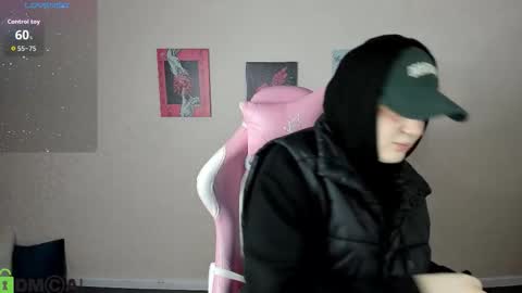 Polly online show from 10/03/25, 01:24