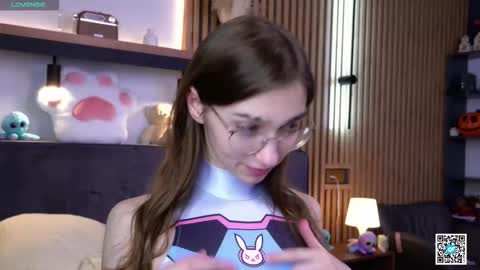 Polly online show from 11/13/25, 07:29