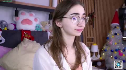 Polly online show from 11/24/25, 07:08