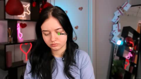 polly_cute1 online show from 02/22/26, 06:46