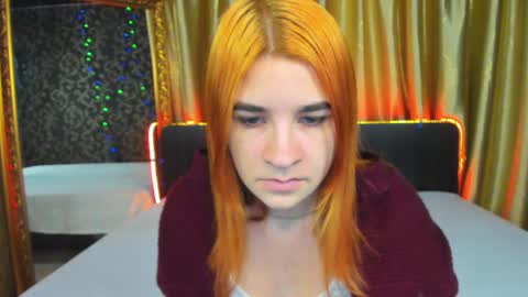 Snapshot of polly_love_ chatting on 12/11/24, 07:42 Polly online show from 12/11/24, 07:42