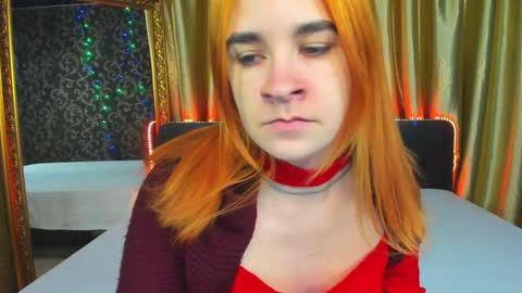 Snapshot of polly_love_ chatting on 12/11/24, 10:47 Polly online show from 12/11/24, 10:47