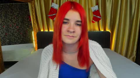 Snapshot of polly_love_ chatting on 12/18/24, 01:23 Polly online show from 12/18/24, 01:23