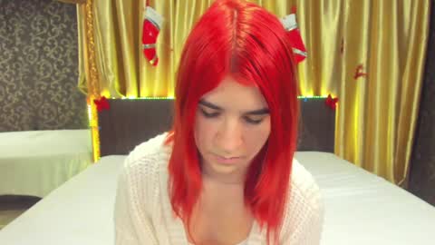 Snapshot of polly_love_ chatting on 12/21/24, 12:06 Polly online show from 12/21/24, 12:06