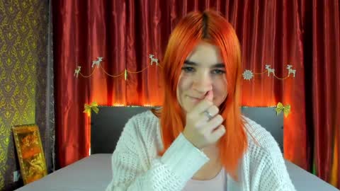 Snapshot of polly_love_ chatting on 01/07/25, 10:11 Polly online show from 01/07/25, 10:11