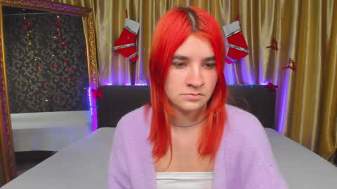 Snapshot of polly_love_ chatting on 01/15/25, 04:54 Polly online show from 01/15/25, 04:54