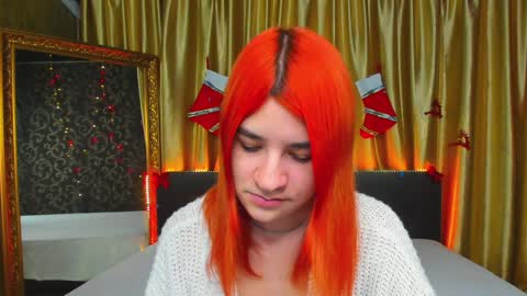 Snapshot of polly_love_ chatting on 01/17/25, 07:19 Polly online show from 01/17/25, 07:19