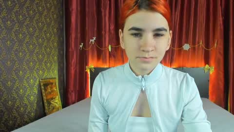 Snapshot of polly_love_ chatting on 01/23/25, 11:26 Polly online show from 01/23/25, 11:26