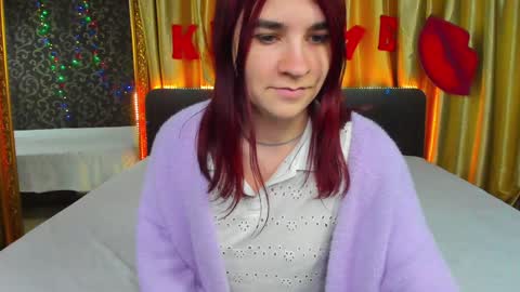 Snapshot of polly_love_ chatting on 02/05/25, 10:19 Polly online show from 02/05/25, 10:19