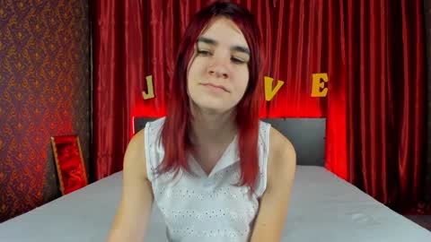 Snapshot of polly_love_ chatting on 02/06/25, 07:56 Polly online show from 02/06/25, 07:56