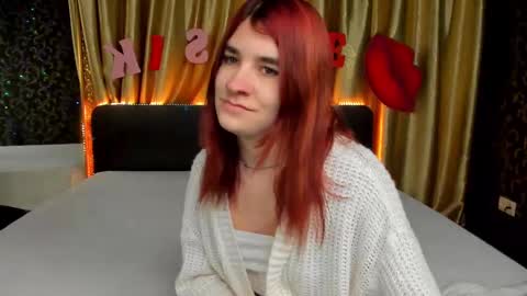 Snapshot of polly_love_ chatting on 02/18/25, 04:37 Polly online show from 02/18/25, 04:37