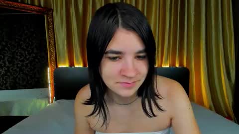 Snapshot of polly_love_ chatting on 10/09/25, 06:11 Polly online show from 10/09/25, 06:11