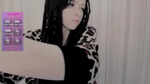 Polly online show from 11/02/25, 06:10