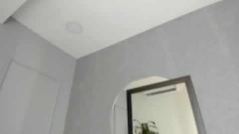 POLLY online show from 09/22/25, 10:50