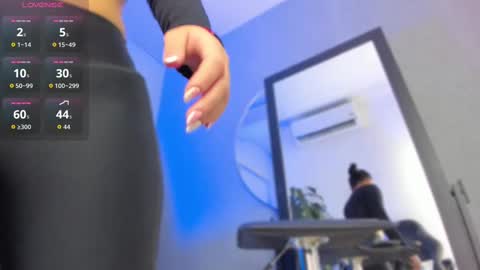 POLLY online show from 10/06/25, 10:45