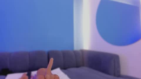 POLLY online show from 01/07/26, 10:18