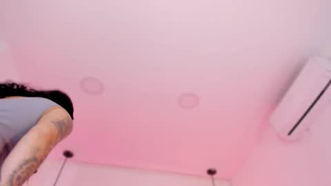 POLLY online show from 01/13/26, 10:42