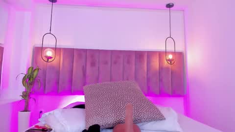 POLLY online show from 03/19/26, 10:41