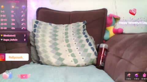 Snapshot of pollycrush chatting on 01/14/25, 02:08 pollycrush online show from 01/14/25, 02:08
