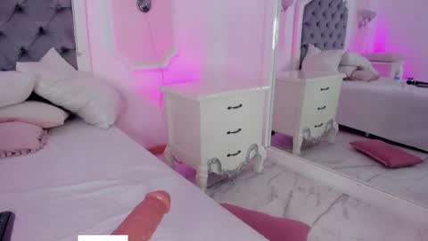 Carolina online show from 02/16/25, 01:36